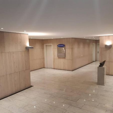 Gemutlich Und Moderne Wohnung In Düsseldorf Exterior foto